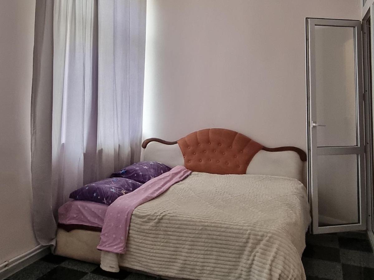 טרנופיל Затишна Квартира В Центрі Міста מראה חיצוני תמונה